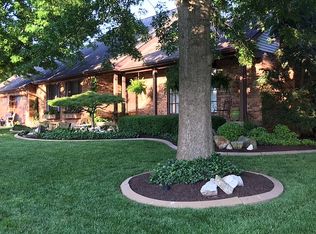 5321 Westbrook Dr, Cross Lanes, WV 25313