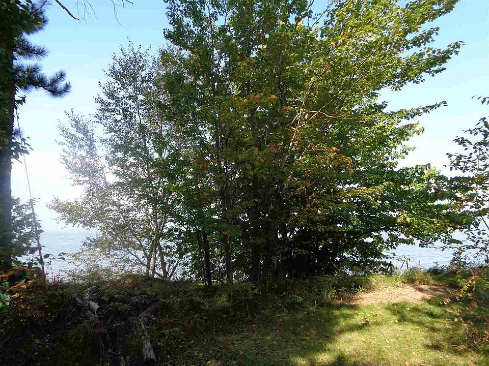 1st image of 19480 Lakeshore Dr