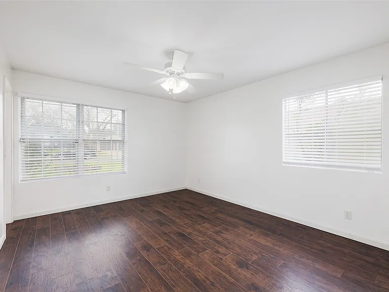 6903 Skynook Dr — Photo 14