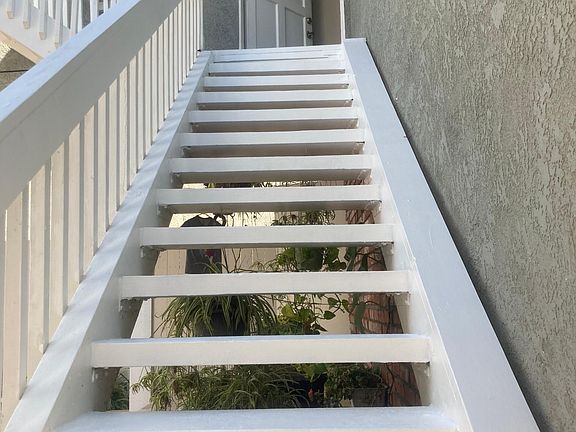 Separate entrance to the unit.