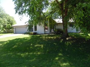 6451 Barkridge Rd, Roscoe, IL 61073