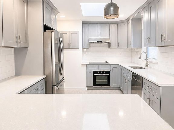 2nd image of 5708 260th St