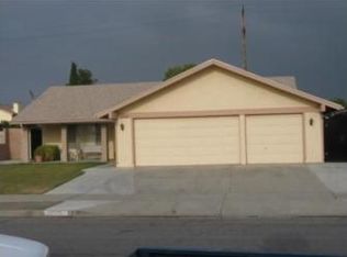 13727 Dahl Dr, Moreno Valley, CA 92553