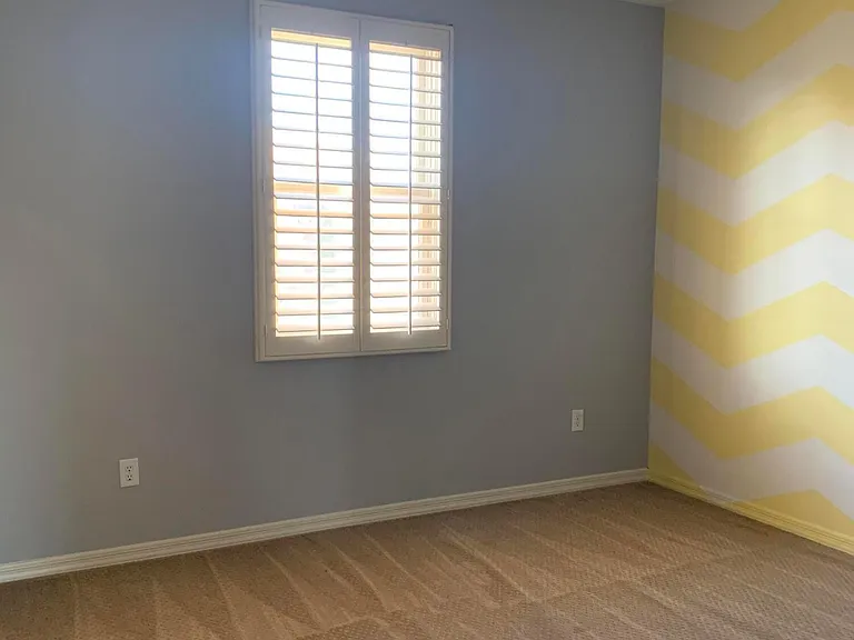 2219 E Wisteria Dr — Photo 24