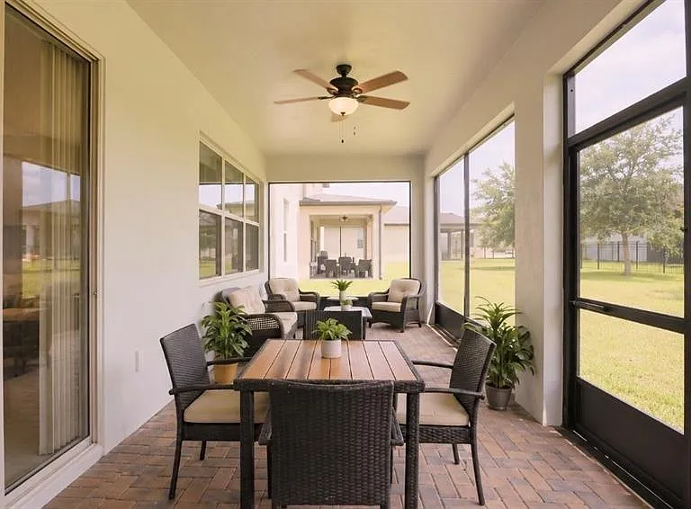 5270 Brydon Woods Cir — Photo 18