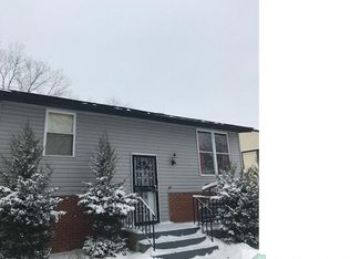 11723 S Racine Ave, Chicago, IL 60643