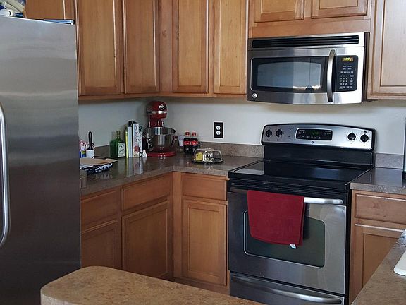 2nd image of 15371 Falk Dr N