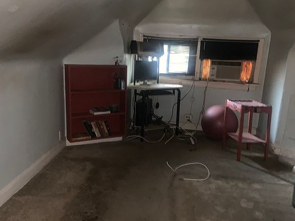 4th image of 8633 S Ada St