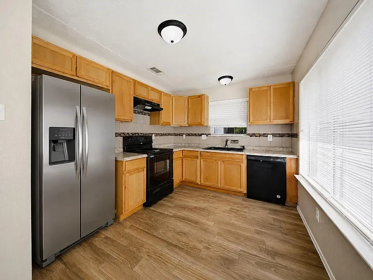 12642 Autumn Mill Dr — Photo 8