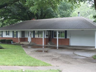 10100 Nall Ave, Overland Park, KS, 66207
