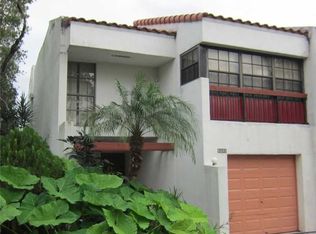 6555 Racquet Club Dr, Lauderhill, FL 33319