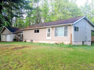 5866 S Harrison Rd, Houghton Lake, MI 48629