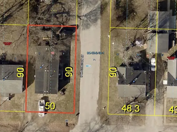 201 W Rogers St, Clinton, MO 64735