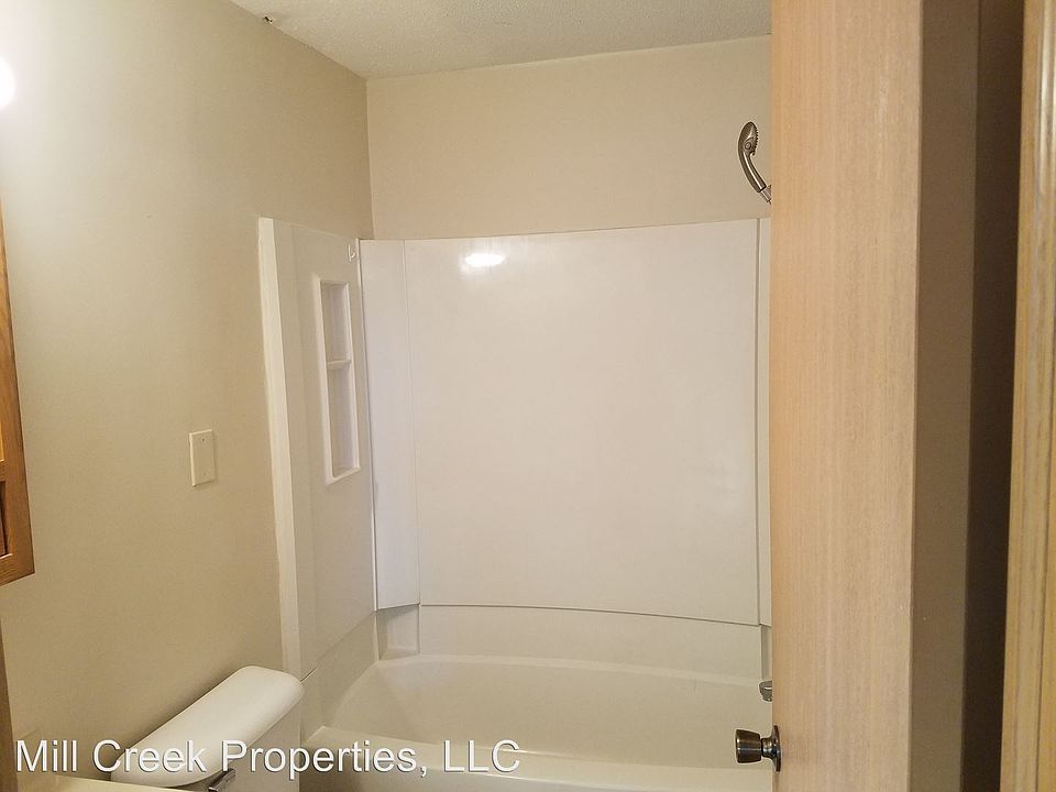 05 18th Ave N 101 18th Ave N Clinton IA Zillow