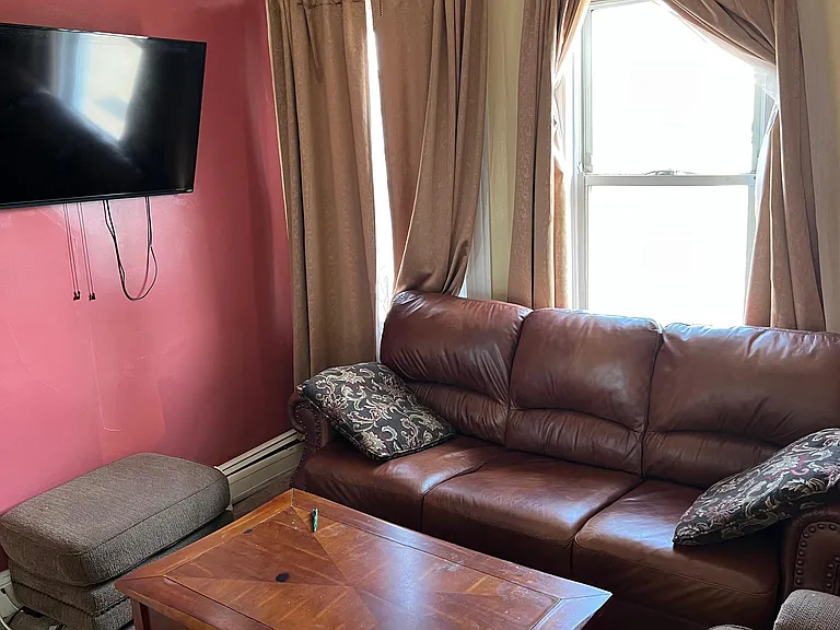 2 Mill Hill Ave #2 — Photo 9