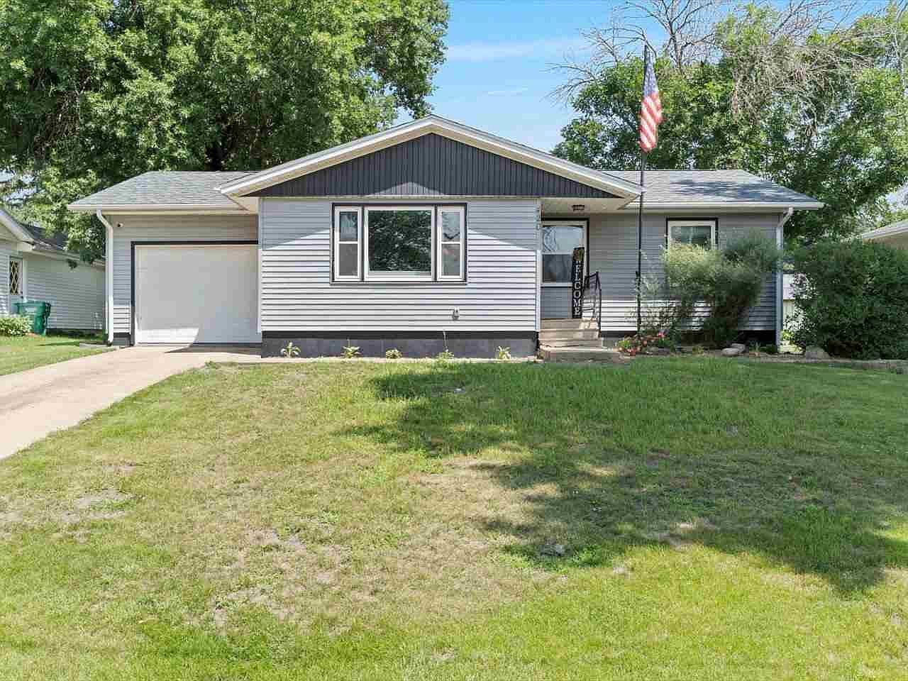 420 C Ave W, Walford, IA 52351 MLS 202303960 Zillow