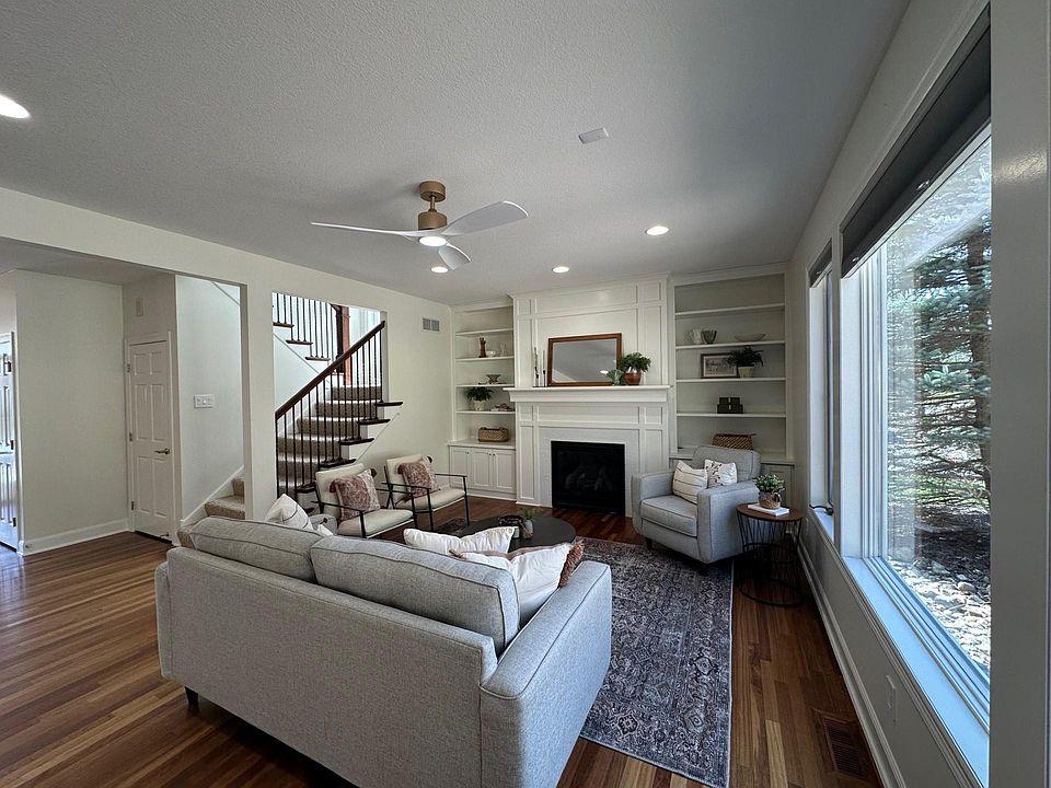 1st image of 2449 Salem Heights Ln SW