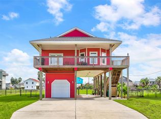 16643 John Silver Rd, Jamaica Beach, TX 77554