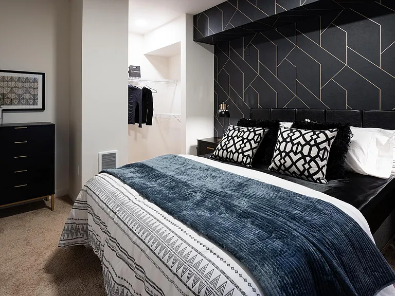 Magnesium Village Apartments — Photo 66