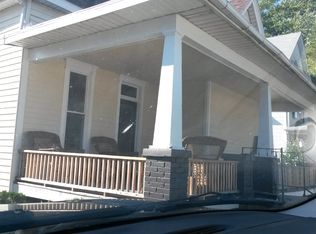 513 N Grant St, Clinton, IL 61727