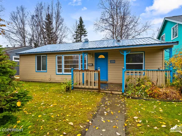 2519 Crestwood St, Anchorage, AK 99508