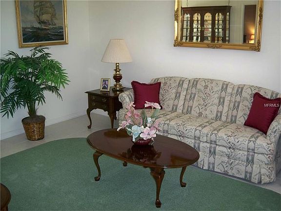 3rd image of 10033 Eagle Bend Dr