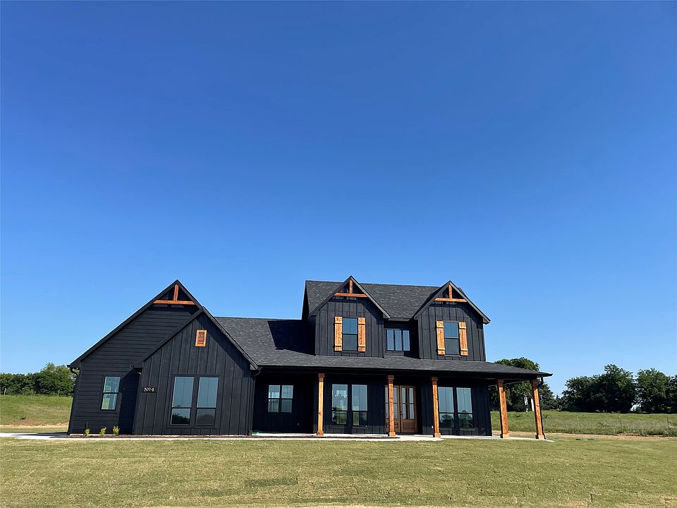 1st image of 4 Dixie Estates Way