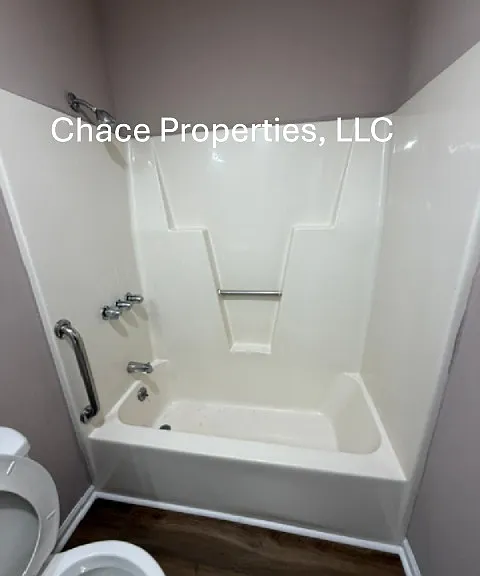 108 Cates Ave #A — Photo 7
