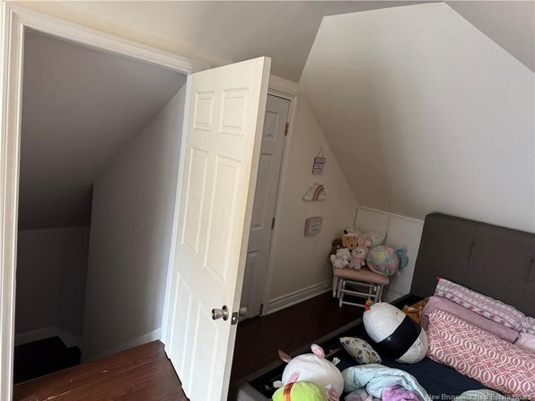 130 Queen St S, Woodstock, NB E7M 2N3