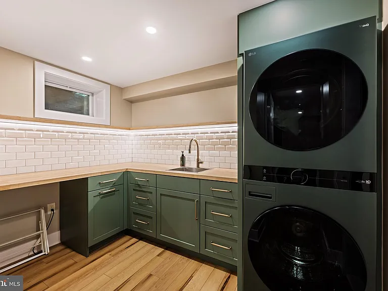 1623 Jonquil St NW — Photo 51