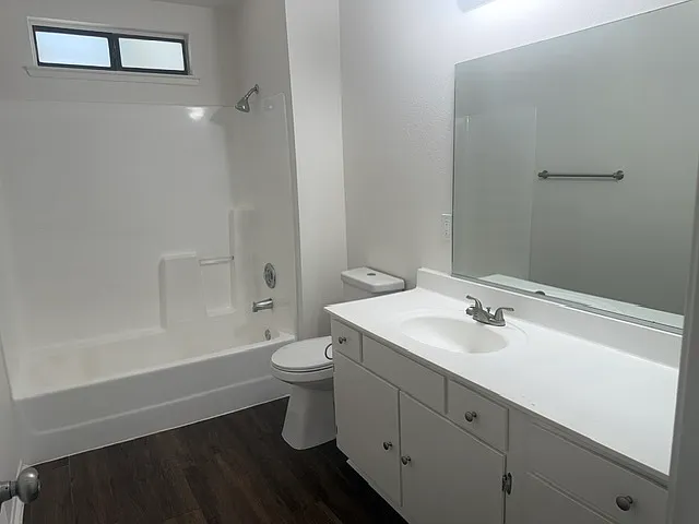 38508 11th St E #11 — Photo 17