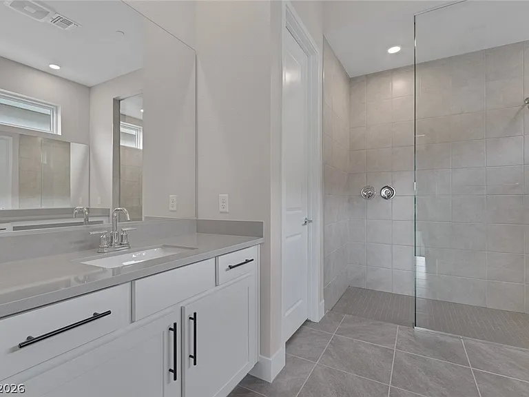 5008 Terramont Dr — Photo 25