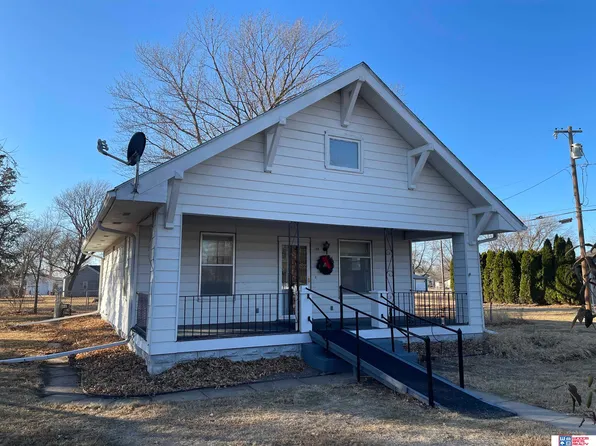 106 S Juniper Ave, Davenport, NE 68335