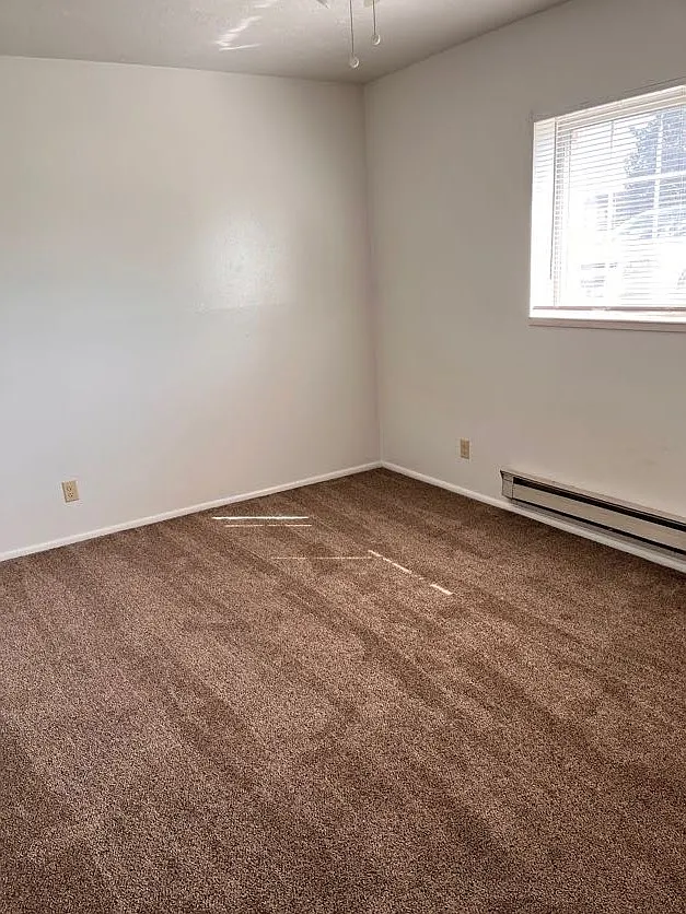 2030 S Ammon Rd — Photo 4