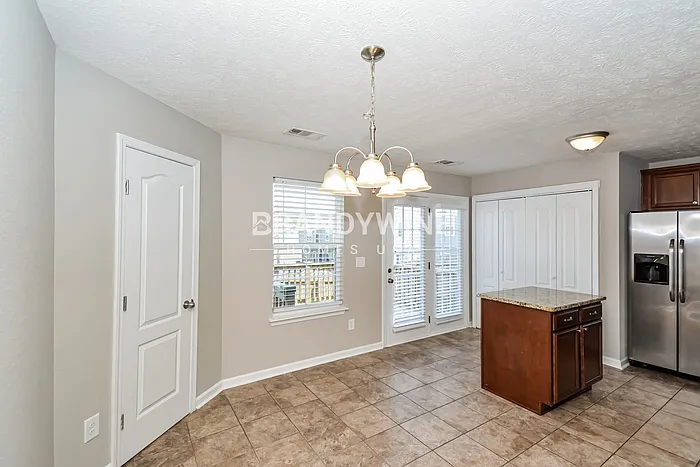 507 Nixon Way — Photo 7