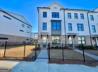 617 Millcroft Blvd, Buford, GA