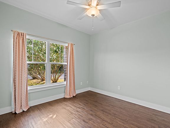 4th image of 228 Herada St