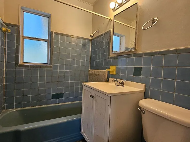 2721 Doyle Cir — Photo 18