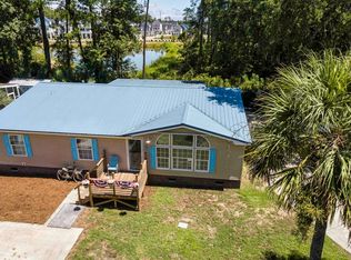 320 Misty Breeze Ln, Murrells Inlet, SC 29576