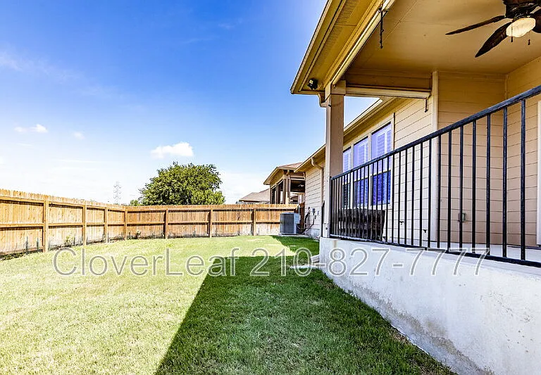 209 Landmark Park — Photo 35