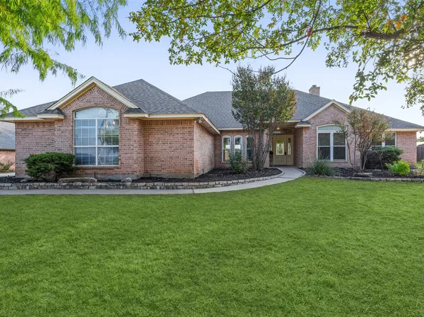 3905 Bonita Ct, Granbury, TX 76049