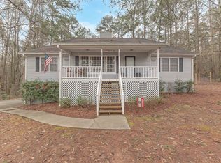 115 Rockland Dr, Sharpsburg, GA 30277