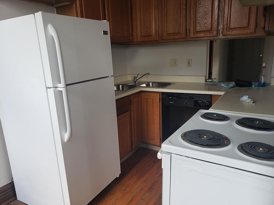 1st image of 2118 Sinton Ave