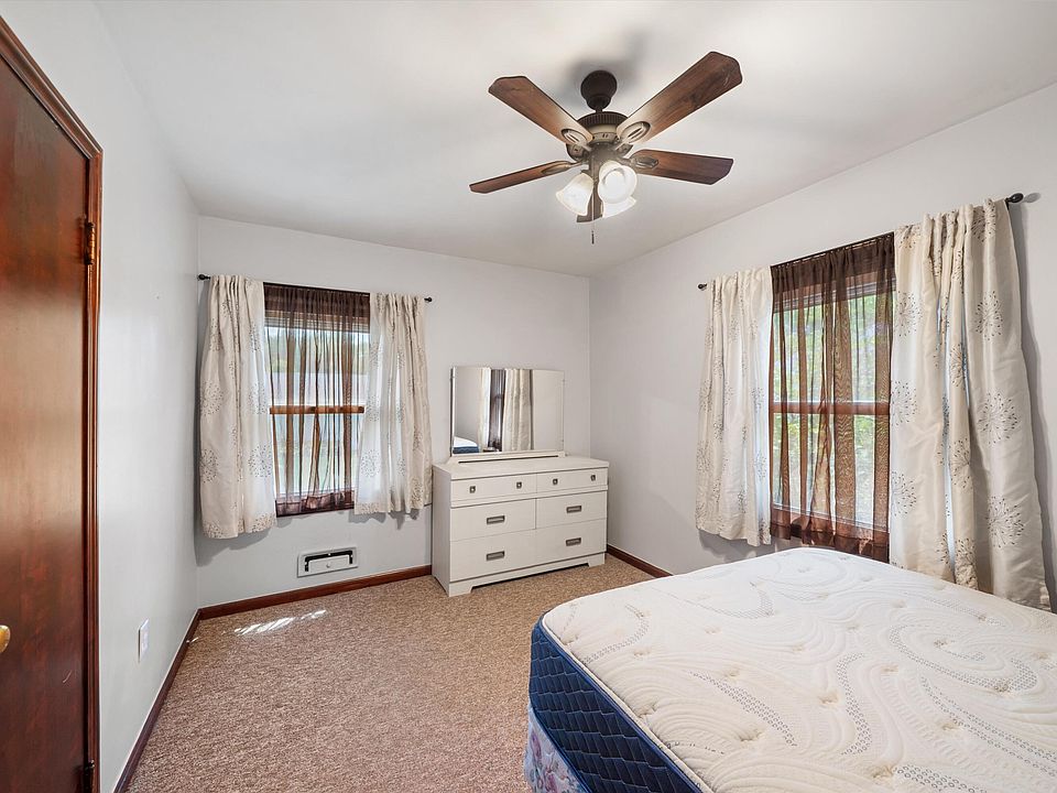 28079 Goddard Rd, photo 29