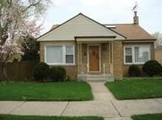 7222 W Cornelia Ave, Chicago, IL 60634