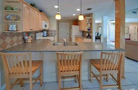5th image of 1853 Woodhaven Ln
