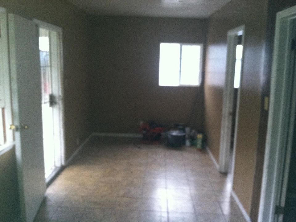 1st image of 4855 W 118th St