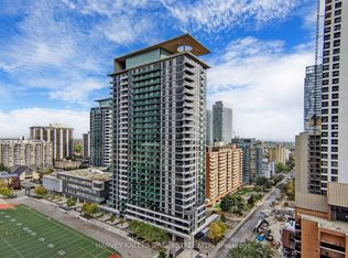 39 Roehampton Ave #1410, Toronto, ON M4P 0G1