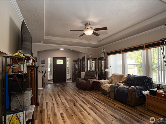 4th image of 31610 114th Street E