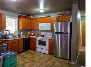 11040 1st Ave SW UNIT A, Seattle, WA 98146
